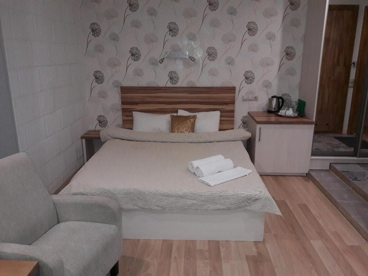 Mini Hotel On Demiivska Киев Екстериор снимка