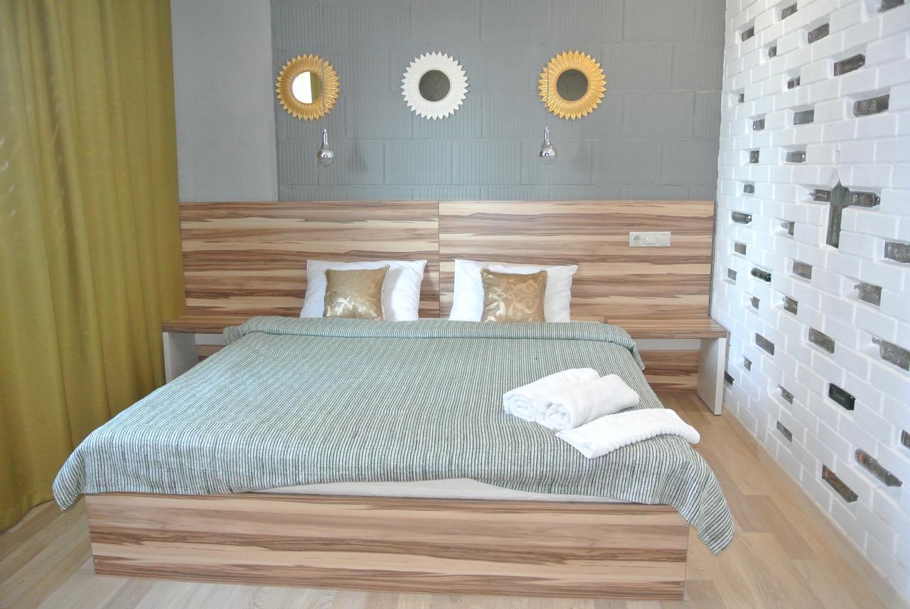 Mini Hotel On Demiivska Киев Екстериор снимка