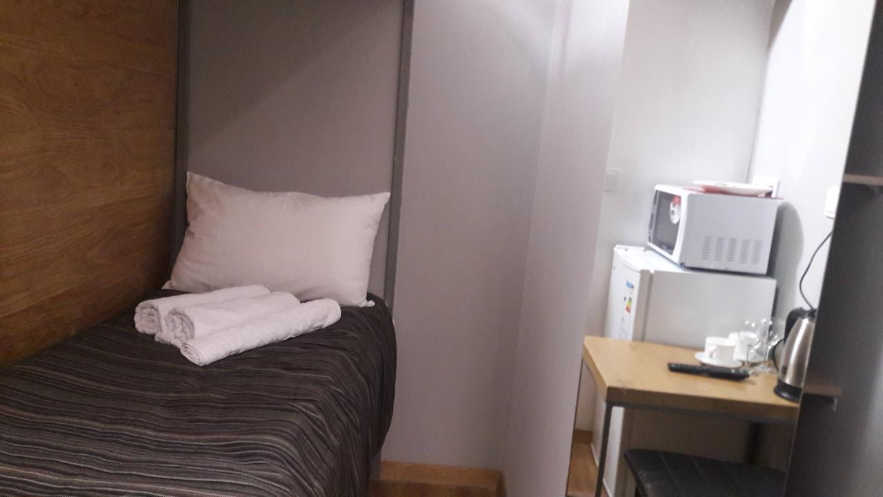 Mini Hotel On Demiivska Киев Екстериор снимка