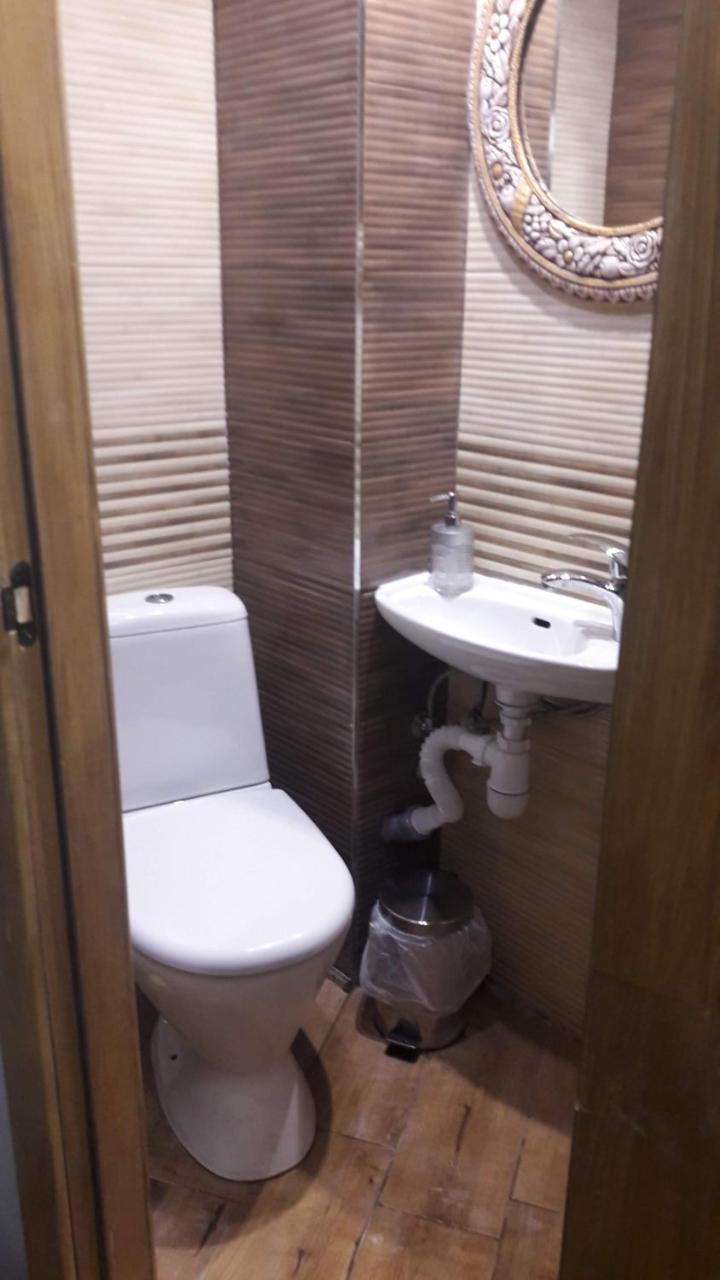 Mini Hotel On Demiivska Киев Екстериор снимка